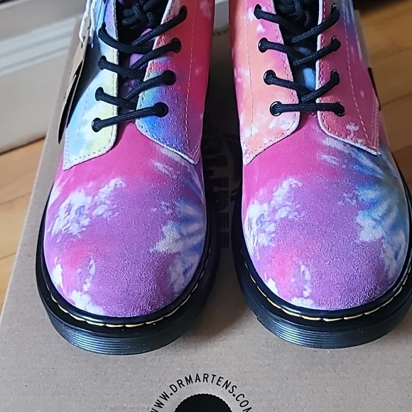 Dr. Marten's Girls Tye Dye Suede Boots, Size Kids 6M - Picture 16 of 16